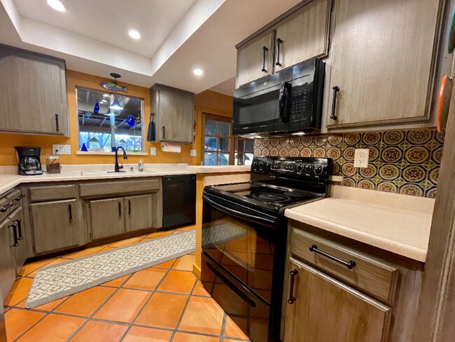 6500 Pine Spring Ave, Twentynine Palms, CA 92277 - photo 6