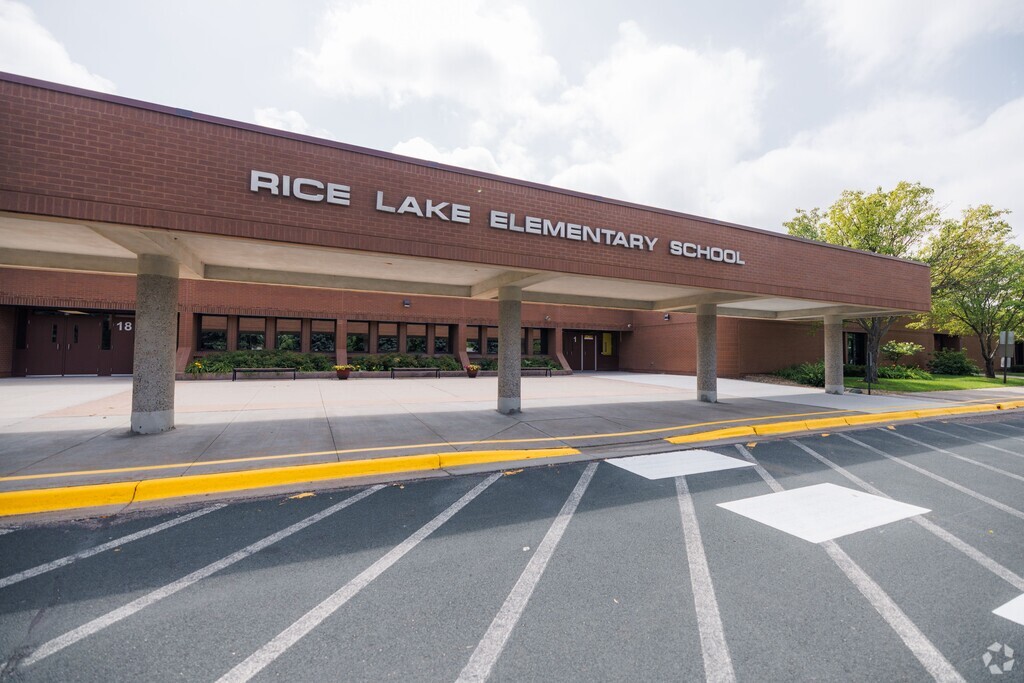 Rice Lake Elementary School serves Maple Grove students from Pre-K through the 5th grade.
