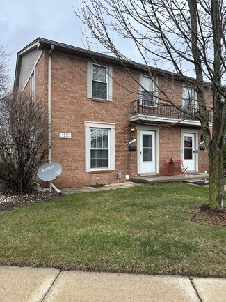 28331 Greenbriar Way, Brownstown Twp, MI 48183