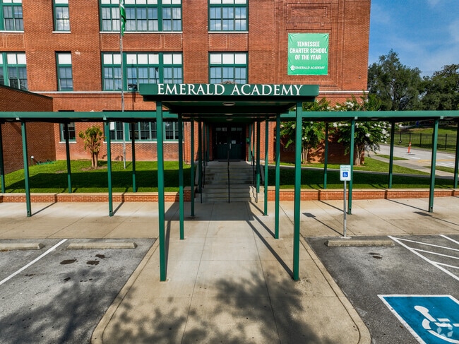 The entrance to Emerald Academy has a covering for rainy days.