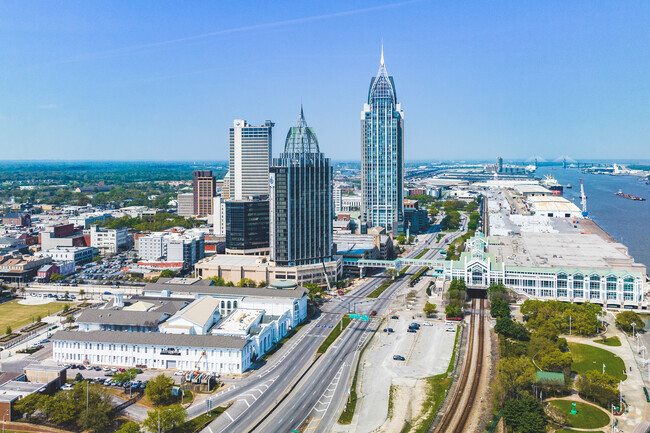 Downtown Mobile isn't too far away from Outer Semmes.