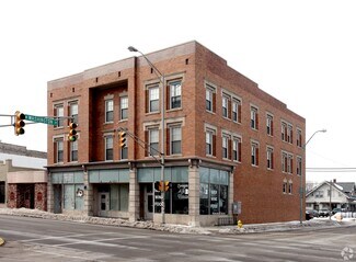 121 N High St, Muncie, IN 47305