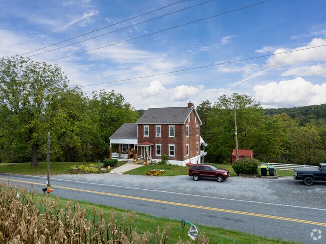 Historic farmhouses add to the rural character of South Manheim’s countryside neighborhoods.