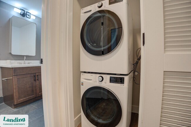 1999 E Boston St unit Y-311.1409159, Philadelphia, PA 19125 - photo 5