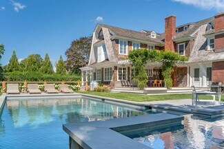 9 Ocean Ave, Quogue, NY 11959