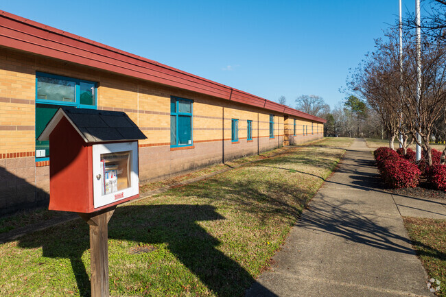The campus of Arthur Ashe Jr. Elementary School.