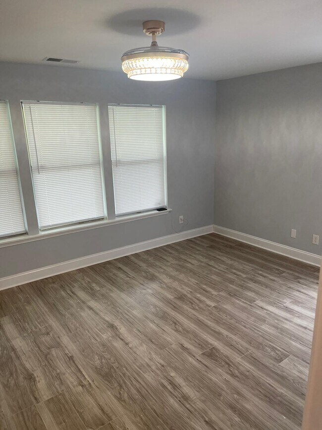 13701 Modrad Way unit 13, Silver Spring, MD 20904 - photo 3