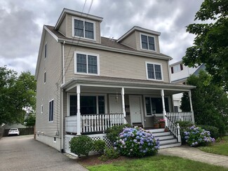 86 Chapel St, Newton, MA 02458