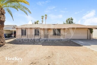 2121 W Wickieup Ln, Phoenix, AZ 85027