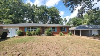890 W Marigold Ln, Memphis, TN 38109