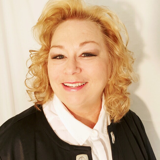 Sandy Labeau