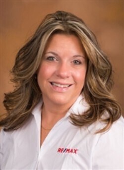 Tina Ladner