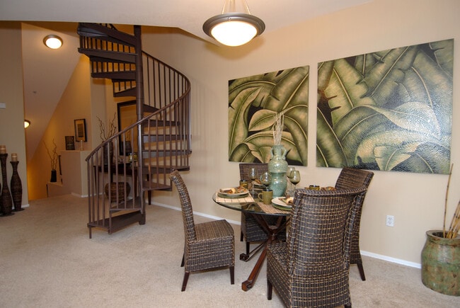 La Terraza at the Biltmore, Phoenix, AZ 85016 - photo 2