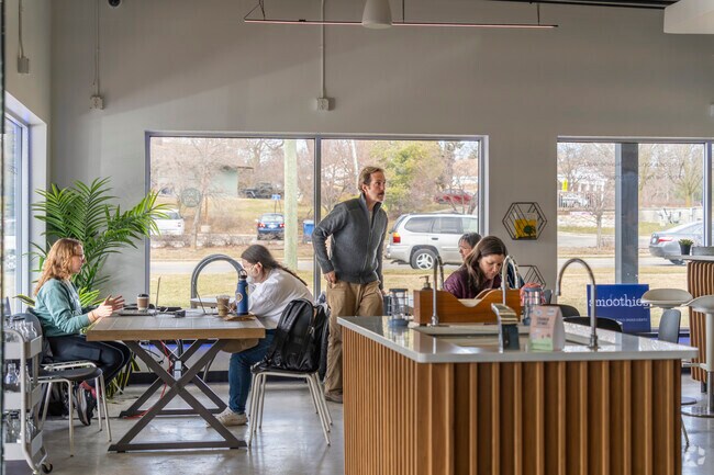 Ann Arbor Hills residents can get cold-pressed juice from the Blue Whale Cafe.