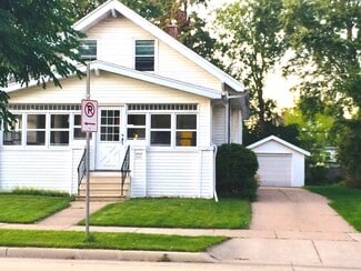 1220 W Packard St, Appleton, WI 54914