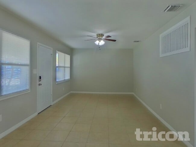 1569 Lotus Path, Clearwater, FL 33756 - photo 3