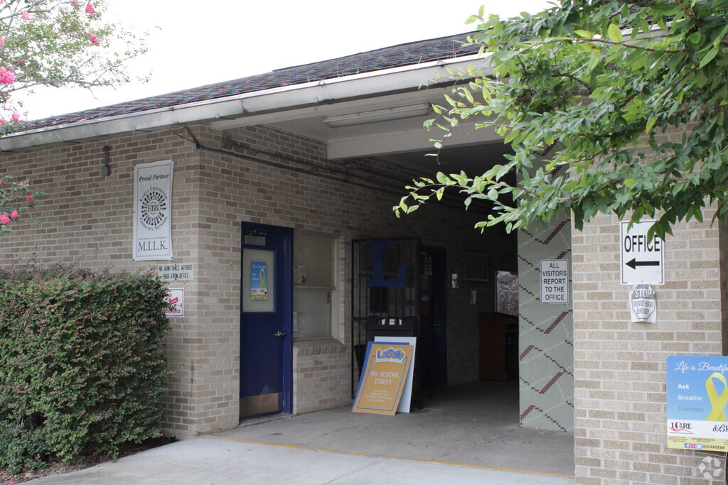 Doors and hallways at Lasalle Elementary School in Mid City South, Baton Rouge, LA