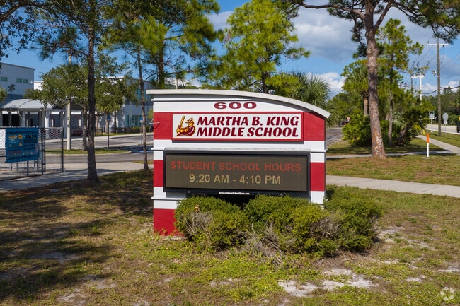 Martha B King Middle School in Bradenton is a 6th - 8th grade school