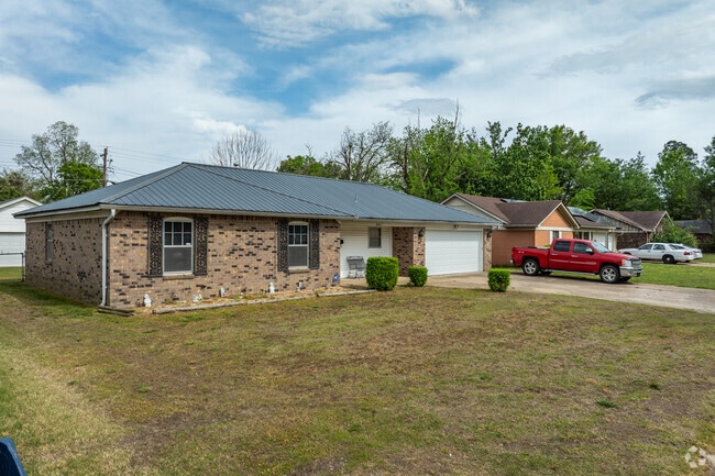 Most homes in Blytheville are smaller ranch and traditional homes.