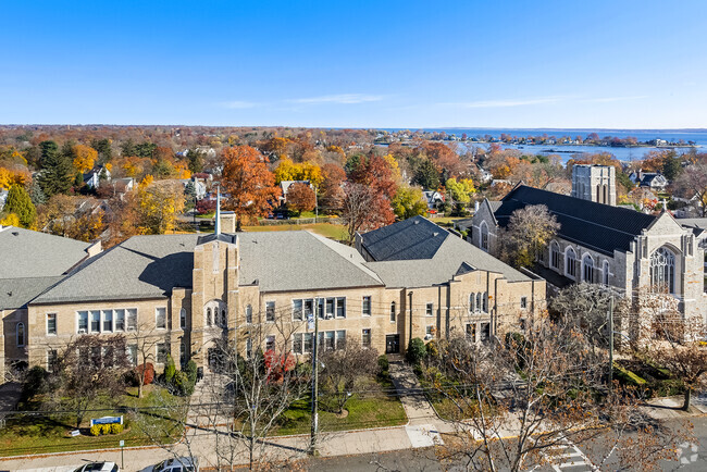 French-American School of New York is a top choice school for students located in Larchmont.