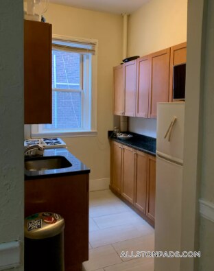 1197 Commonwealth Ave unit 4, Allston, MA 02134 - photo 4