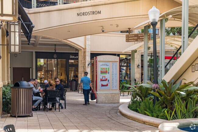 The Shops at Merrick Park is a popular shopping destination for Upper Riviera residents.