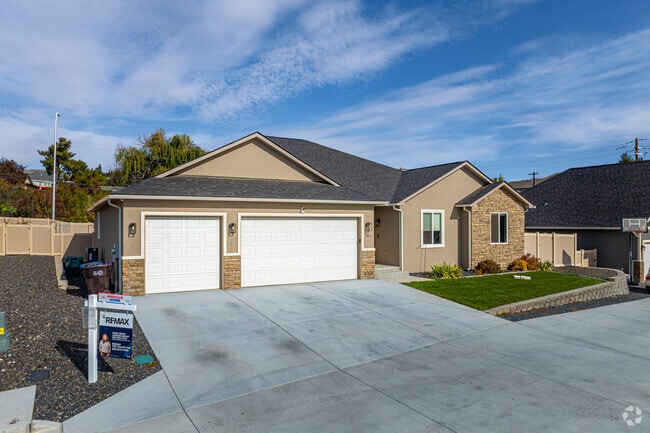 New Traditional homes enhance West Valley’s suburban appeal.