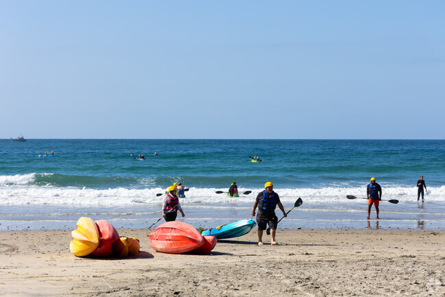La Jolla Underwater Park is a favorite kayaking and diving spot near Hidden Valley.