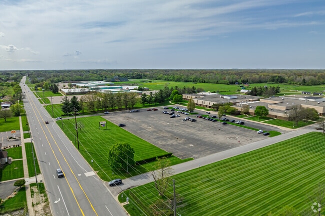 The New Standard Academy is located on West Carpenter Ave in Flint.