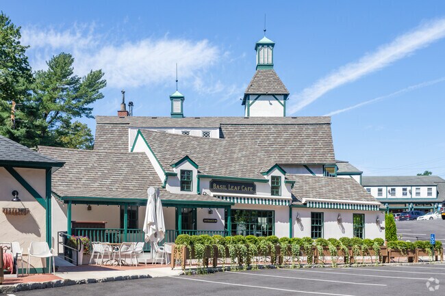 The Basil Leaf Cafe is a small locally owned Italian eatery located in Matinecock.