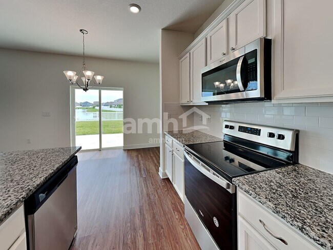 4536 Reisswood Loop, Palmetto, FL 34221 - photo 3