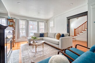 18 NW 22nd Place Unit ID1309857P, Portland, OR 97210