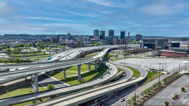Drive on the meandering roads that course through Druid Hills.