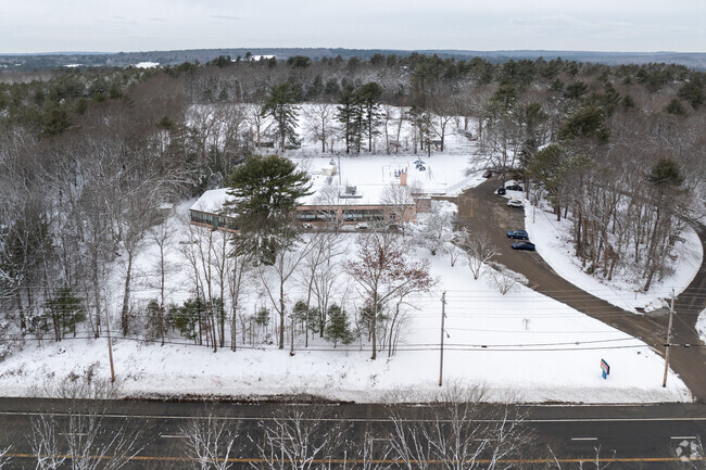 Mildred E. Lineham School is a public school located in West Greenwich, RI.