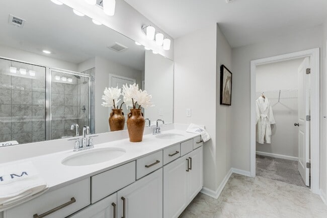 5704 Schelton Place SE, Mableton, GA 30126 - photo 6