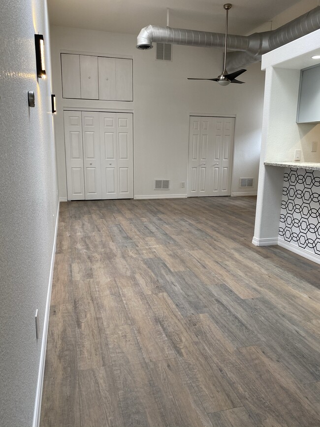 325 S Union Ave unit B, Pueblo, CO 81003 - photo 3