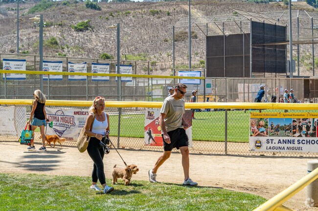 Chapparosa Park, nestled near Laguna Heights, features expansive green spaces, scenic walking trails, and sports fields, making it a favorite spot for outdoor activities and family gatherings.