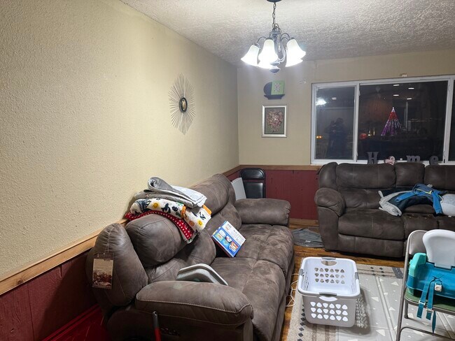 7882 W Bridgton Dr, Magna, UT 84044 - photo 5