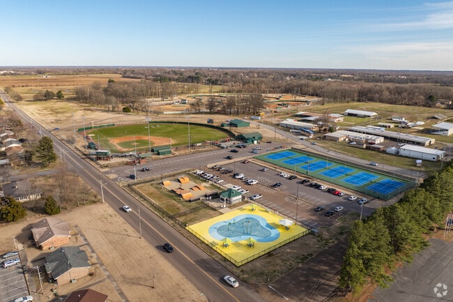 Graham Park is Union City's largest park and features several baseball fields, tennis courts, a skate park, and more.