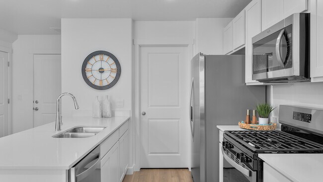 104 N Kelp Ln unit 2310, Saratoga Springs, UT 84045 - photo 7