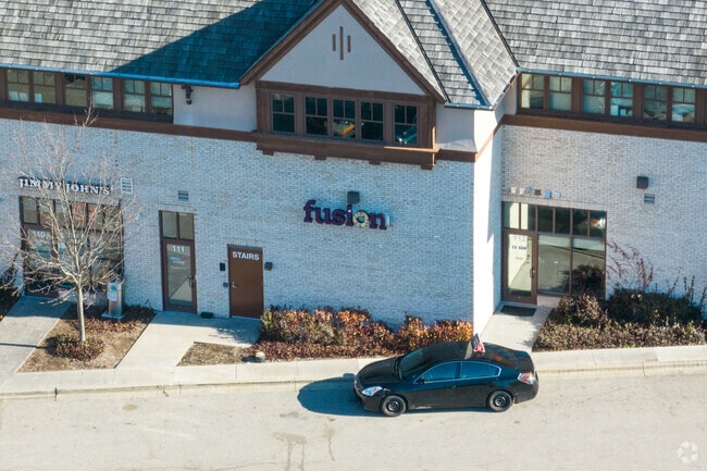 Fusion Academy Lake Forest features a unique learning style that residents enjoy.