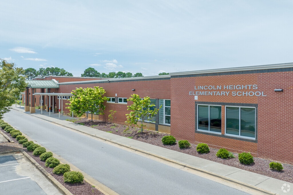 Lincoln Heights Elementary School, Rankings & Reviews