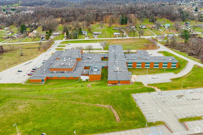 Support tweens for success at Elizabeth Forward Middle School.