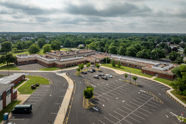 Roosevelt Elementary School is a well rated public school in South Plainfield, NJ.