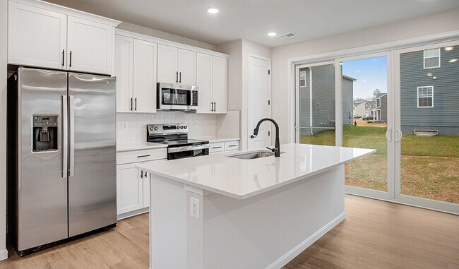 35551 Aspen Way, Locust Grove, VA 22508 - photo 2