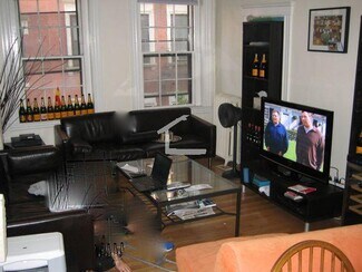 61 Myrtle St Unit 1, Boston, MA 02114