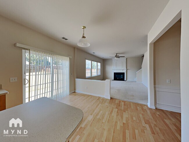 10629 Claude Freeman Dr, Charlotte, NC 28262 - photo 5