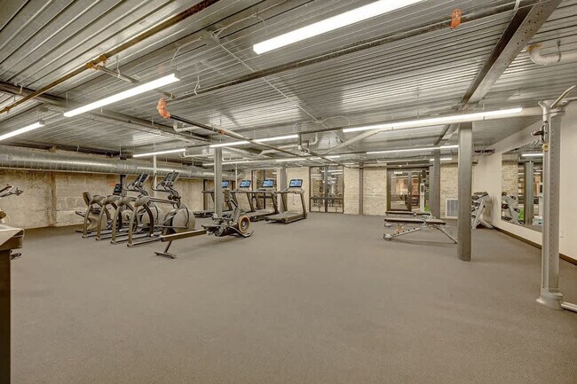 1011 W Juneau Ave unit ID1263023P, Milwaukee, WI 53233 - photo 6