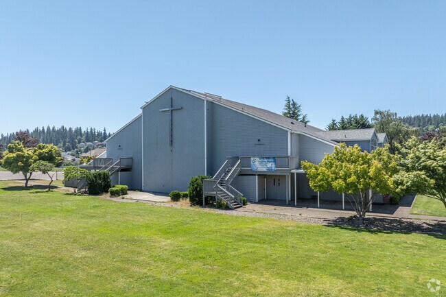 Spring Mountain Christian Academy is a private school serving grades K-12 in Sunnyside.