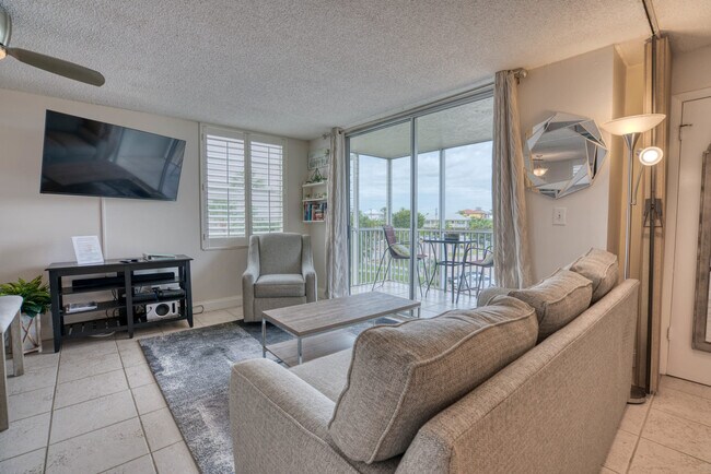 5700 Bonita Beach Rd SW unit FL3-ID1226363P, Bonita Springs, FL 34134 - photo 3